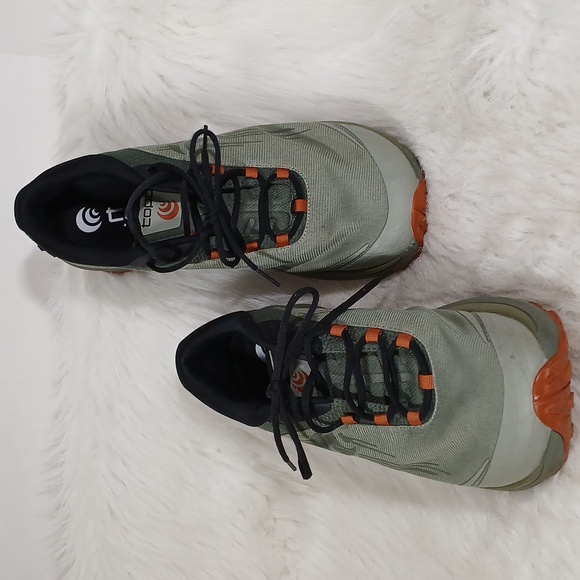 Topo Athletic Green and Orange Trail Running Shoes Men's Sz 11.5 - Picture 4 of 11